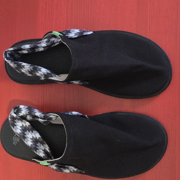 NWOT Sanuk Slides - Picture 2 of 5